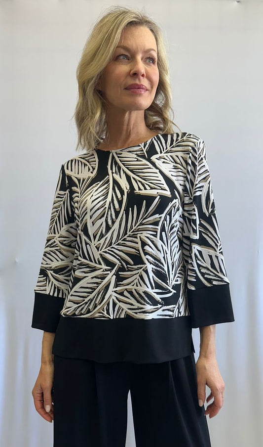 Haut à encolure arrondie à manches trois-quarts – SoftWorks #202308