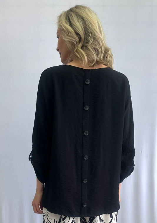 Haut fluide à encolure arrondie et boutonnage au dos – SoftWorks #202405