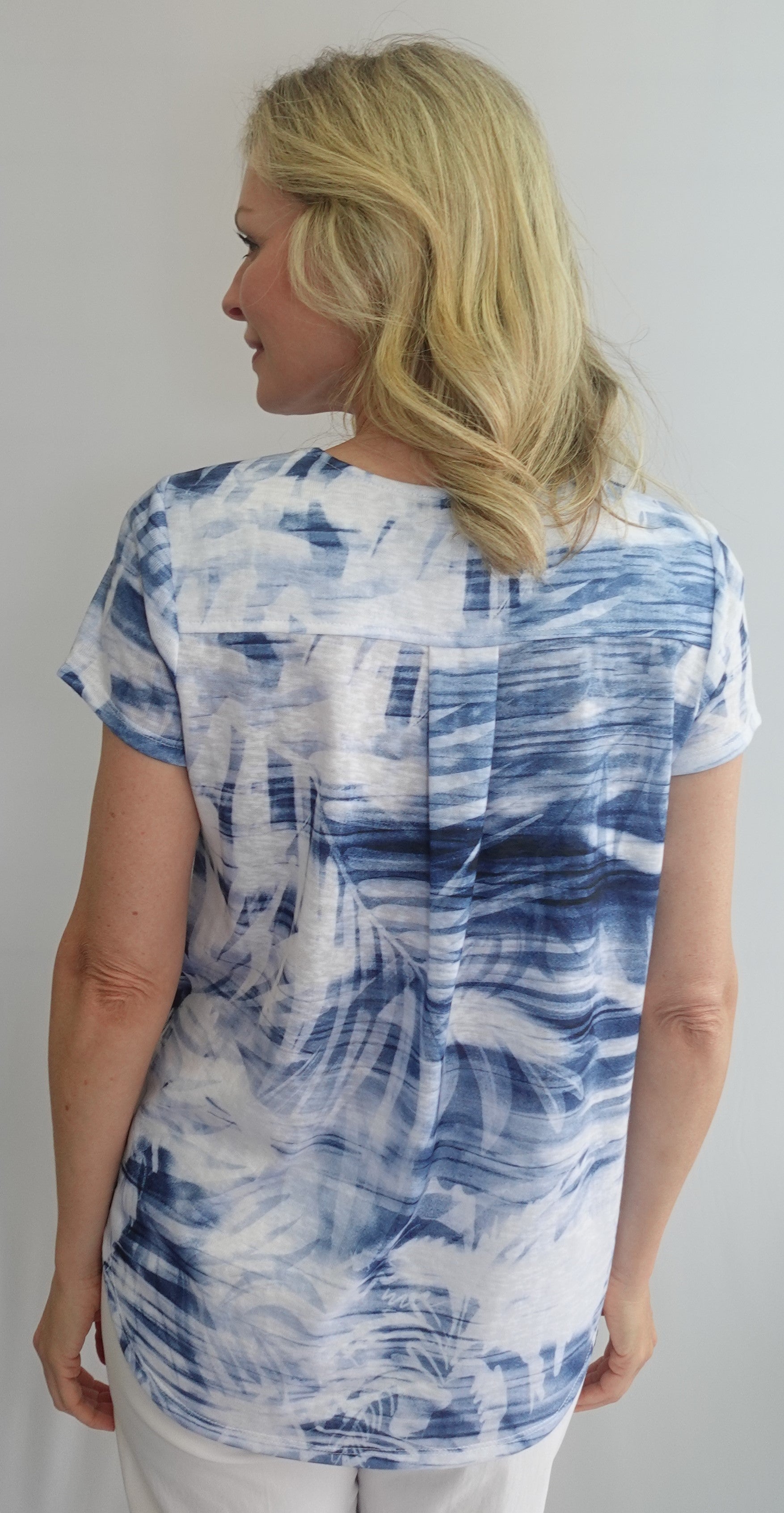 Chandail SoftWorks – Élégance et Mouvement #202604