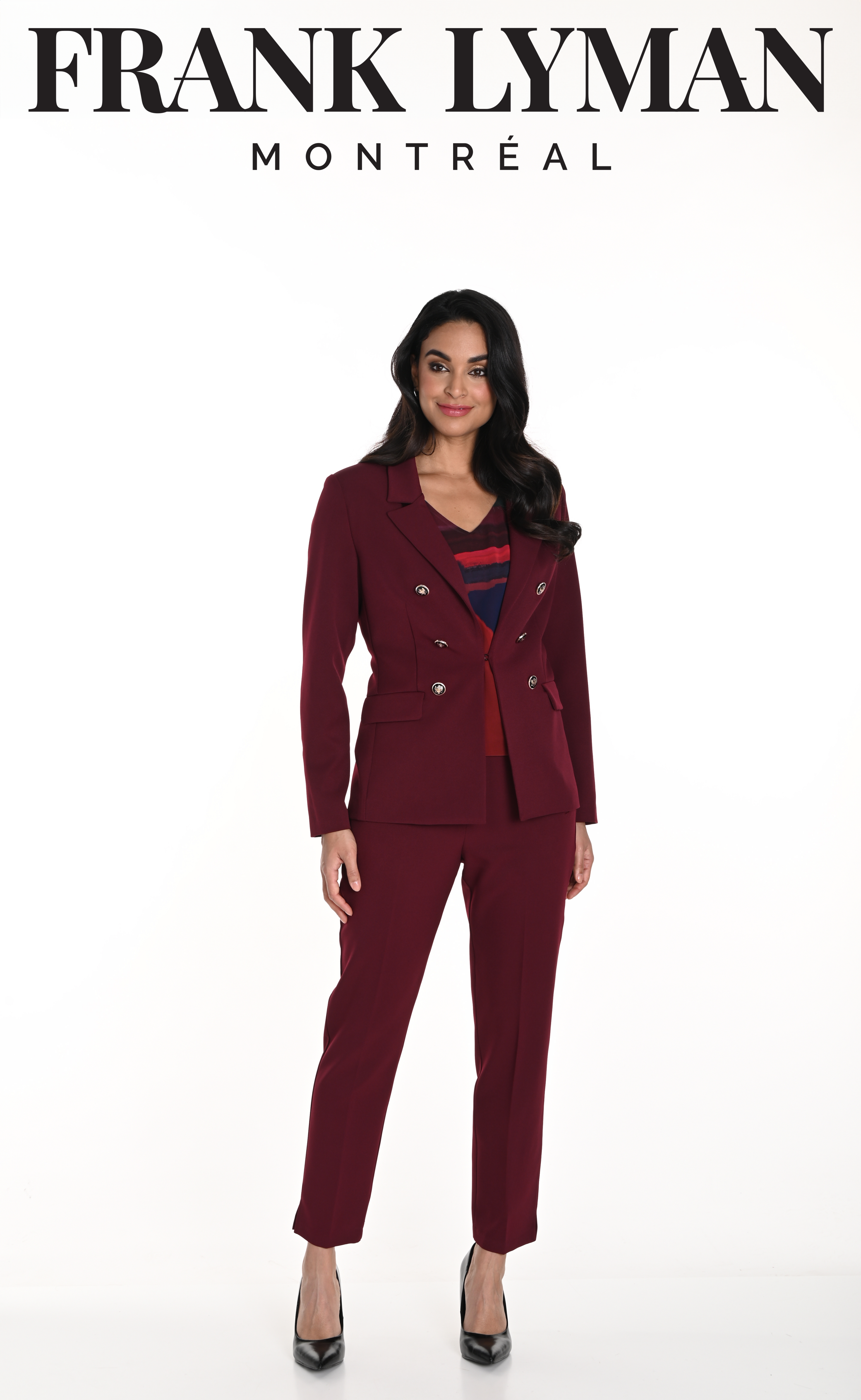 Pantalon bourgogne, par Frank Lyman #243216