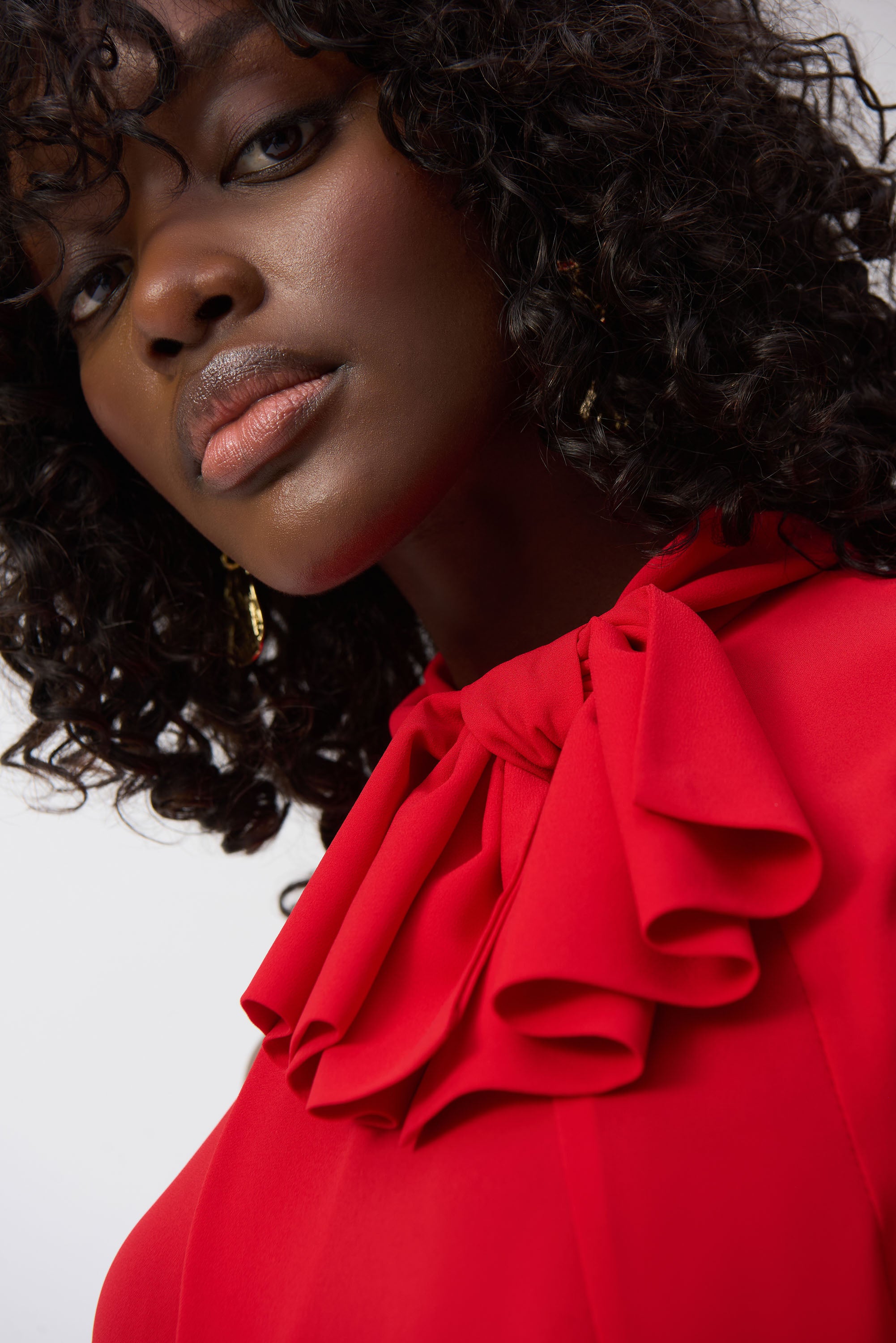 Sleeveless georgette top with pussy-bow collar, by Joseph Ribkoff #251115