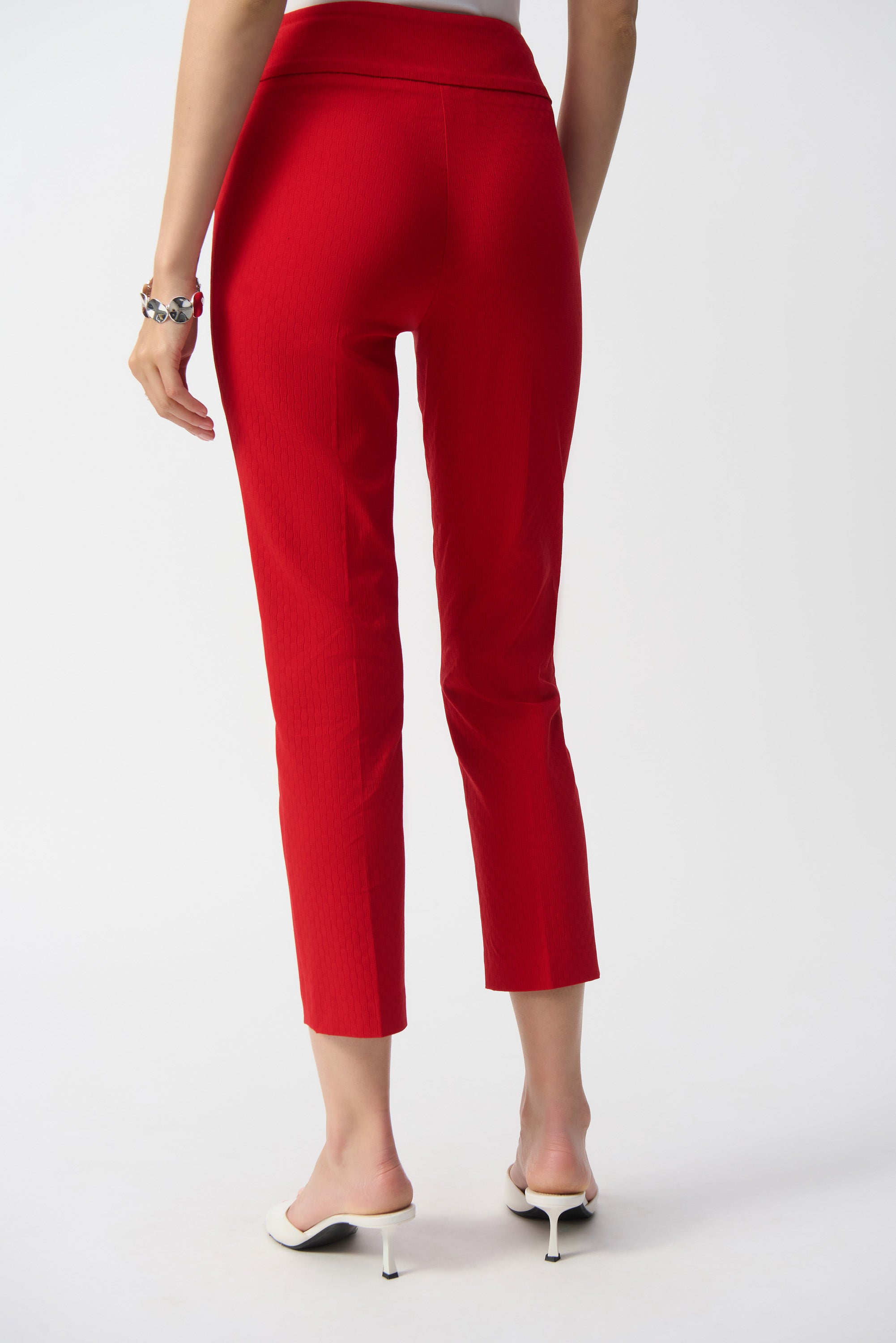 Pantalon court à enfiler en jacquard texturé, par Joseph Ribkoff #251256