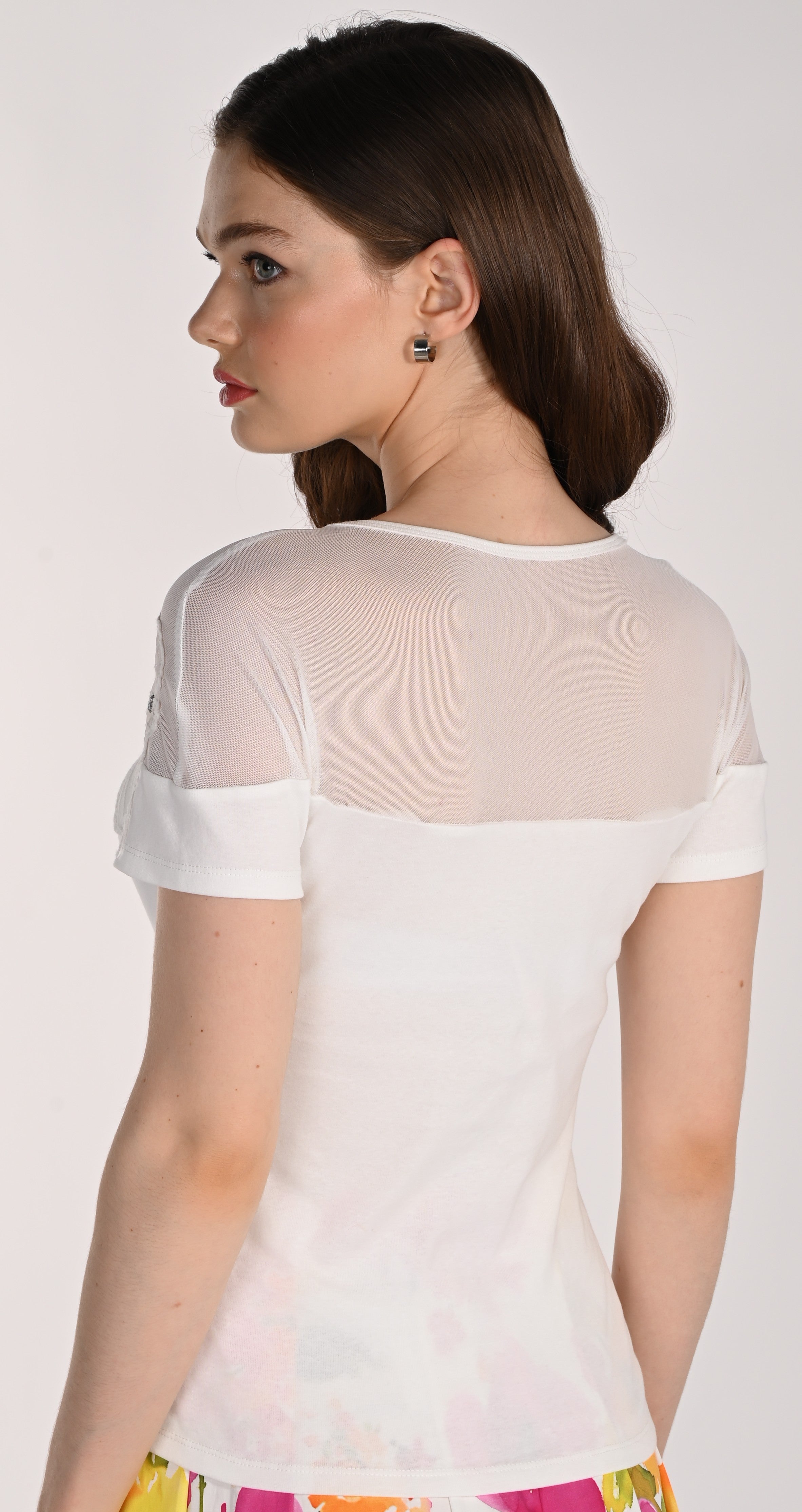 Plain round-neck top with embroidered netting and rhinestones – Frank Lyman #261624
