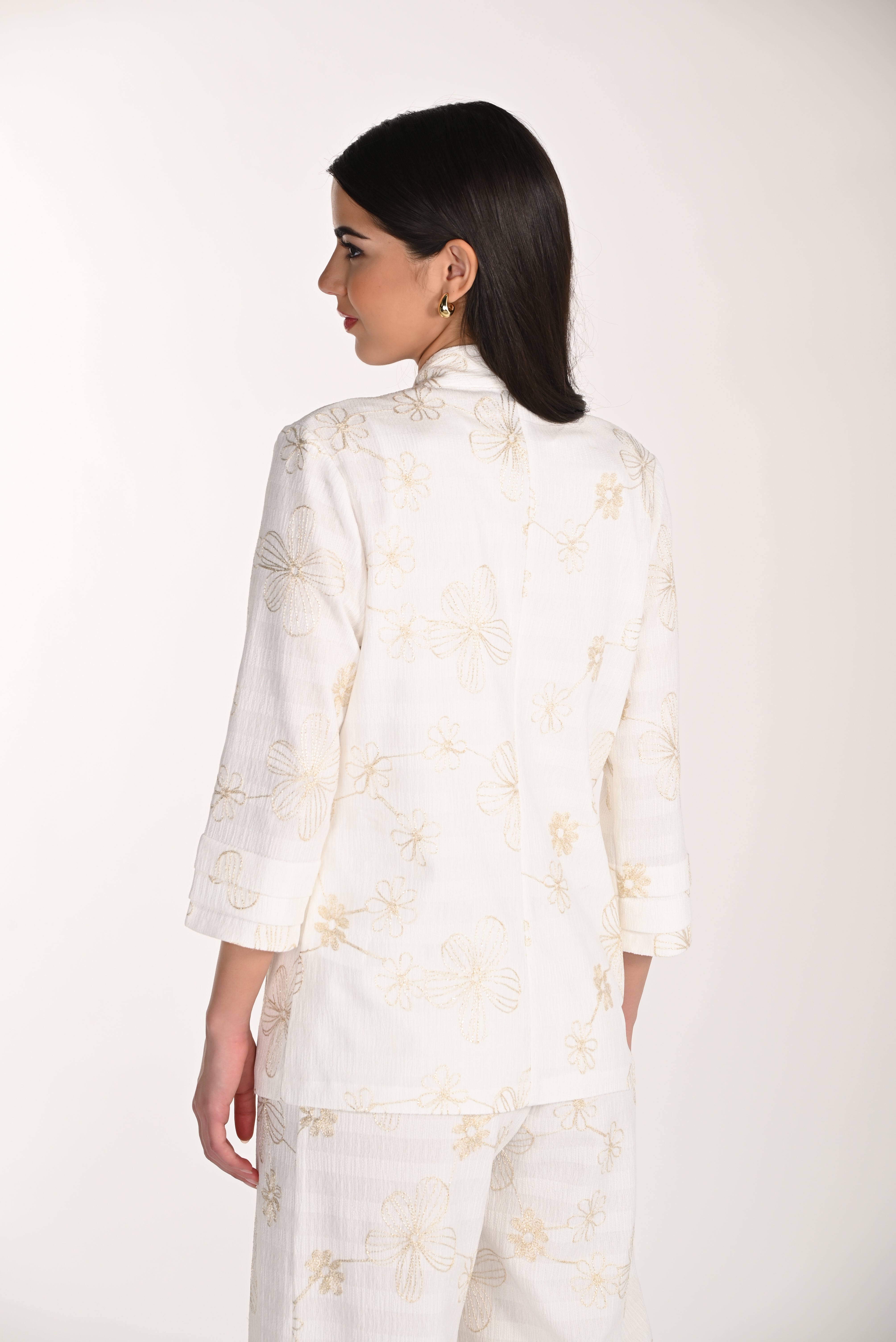 Golden Refinement – The Frank Lyman Jacket #266317