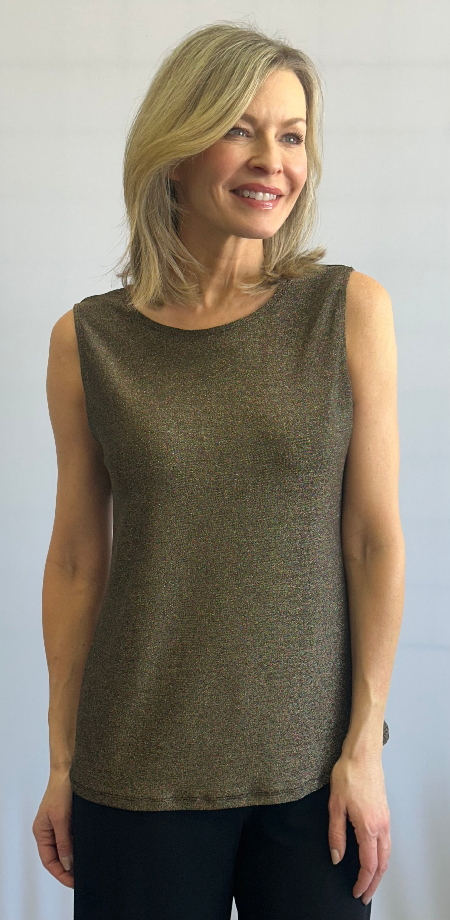 Éclat Bronze – La Camisole Scintillante Soft Works #82067