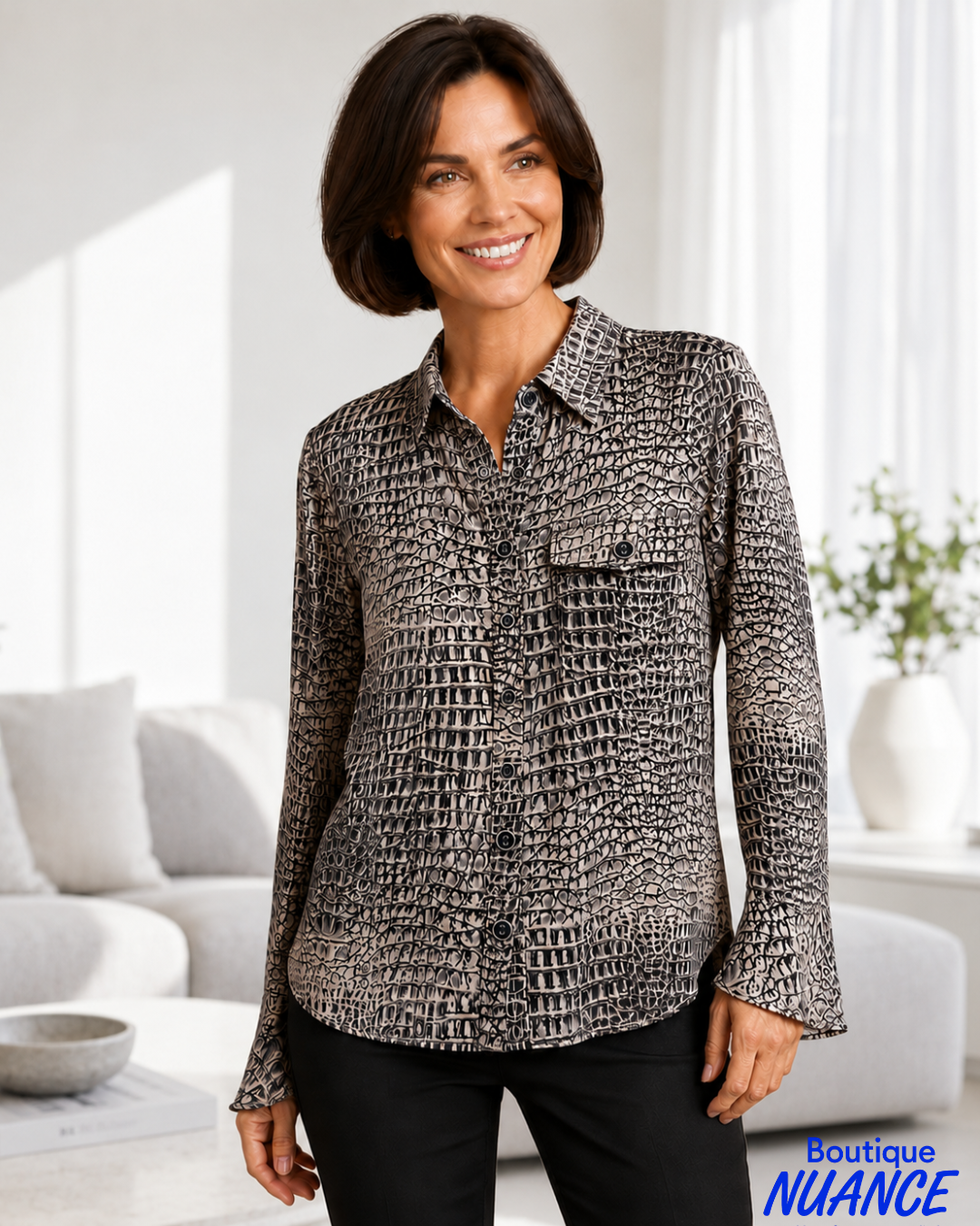 Scale-print blouse with fluted cuffs – Bali #8953