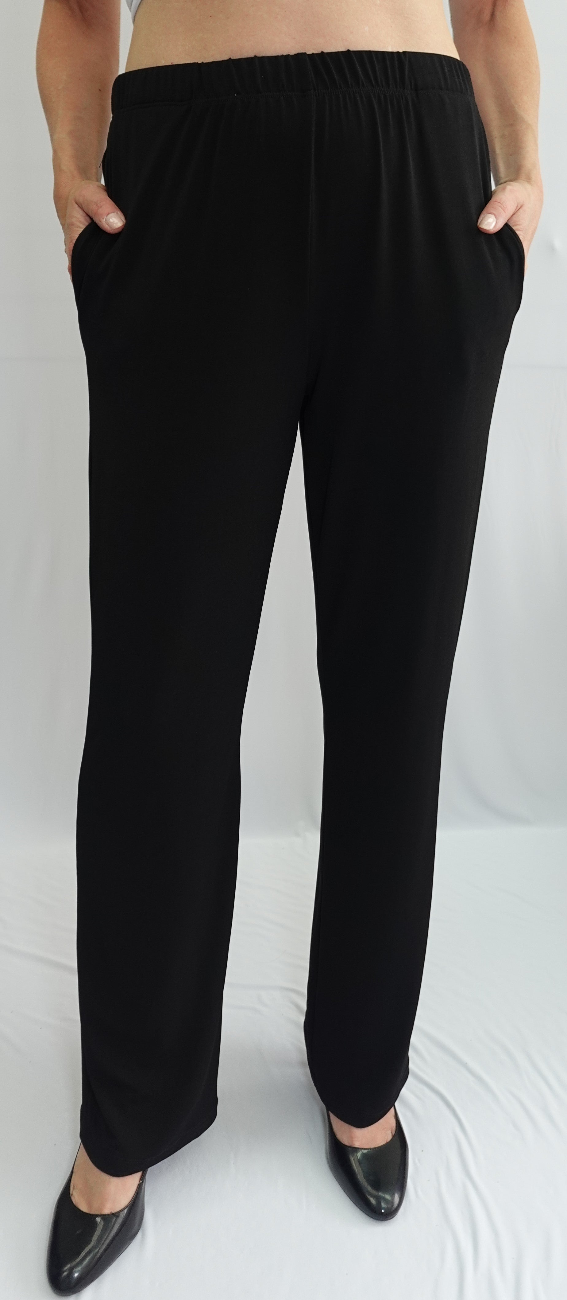 Pantalon Uni SoftWorks – Confort et Élégance #95221