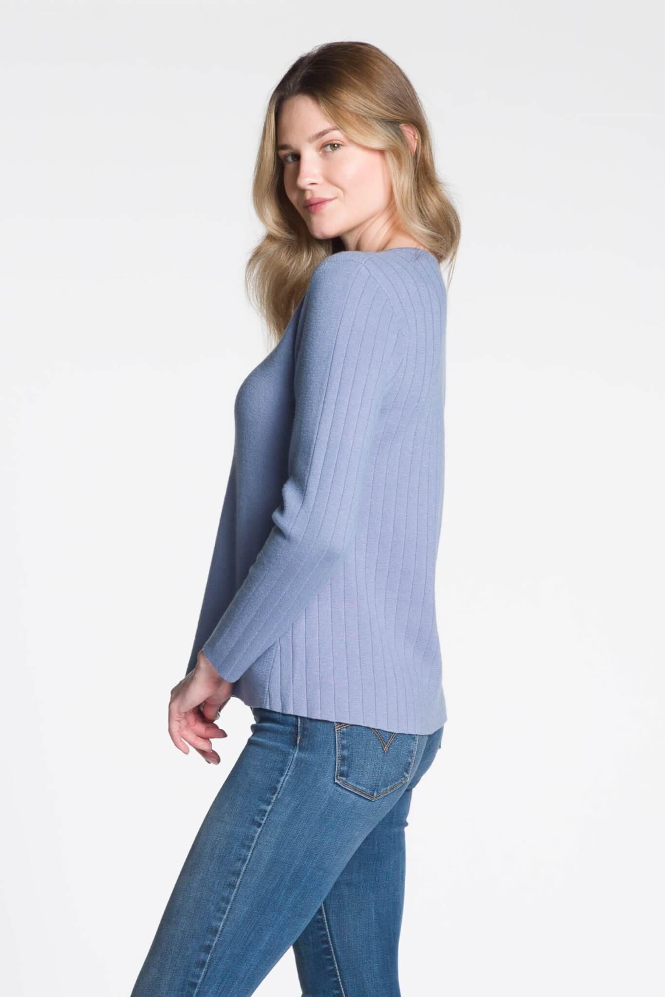 Simplicité Structurée – Le Haut DKR & COMPANY à Effet Côtelé au Dos #HM-60067