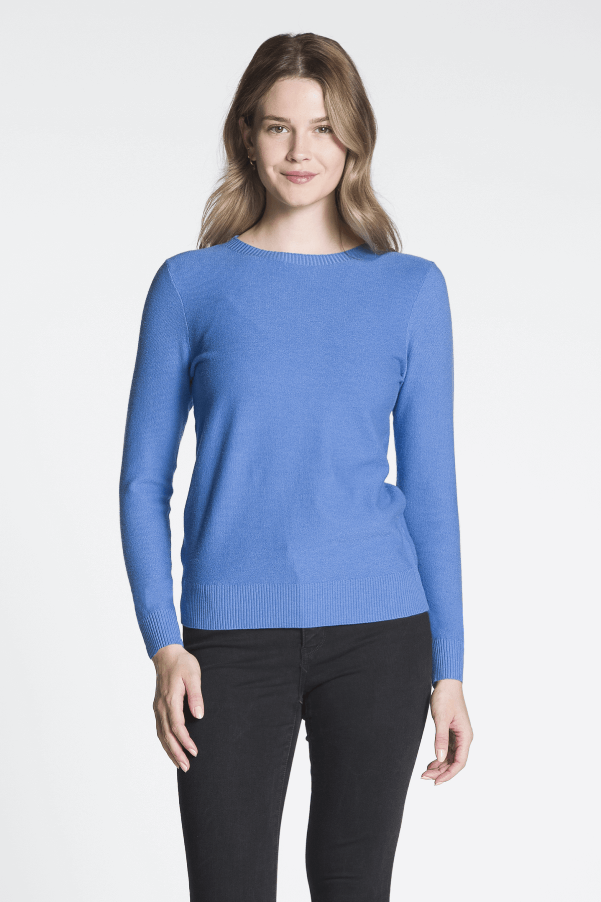 Élégance Intemporelle – Le Haut en tricot DKR & COMPANY #HM-60094