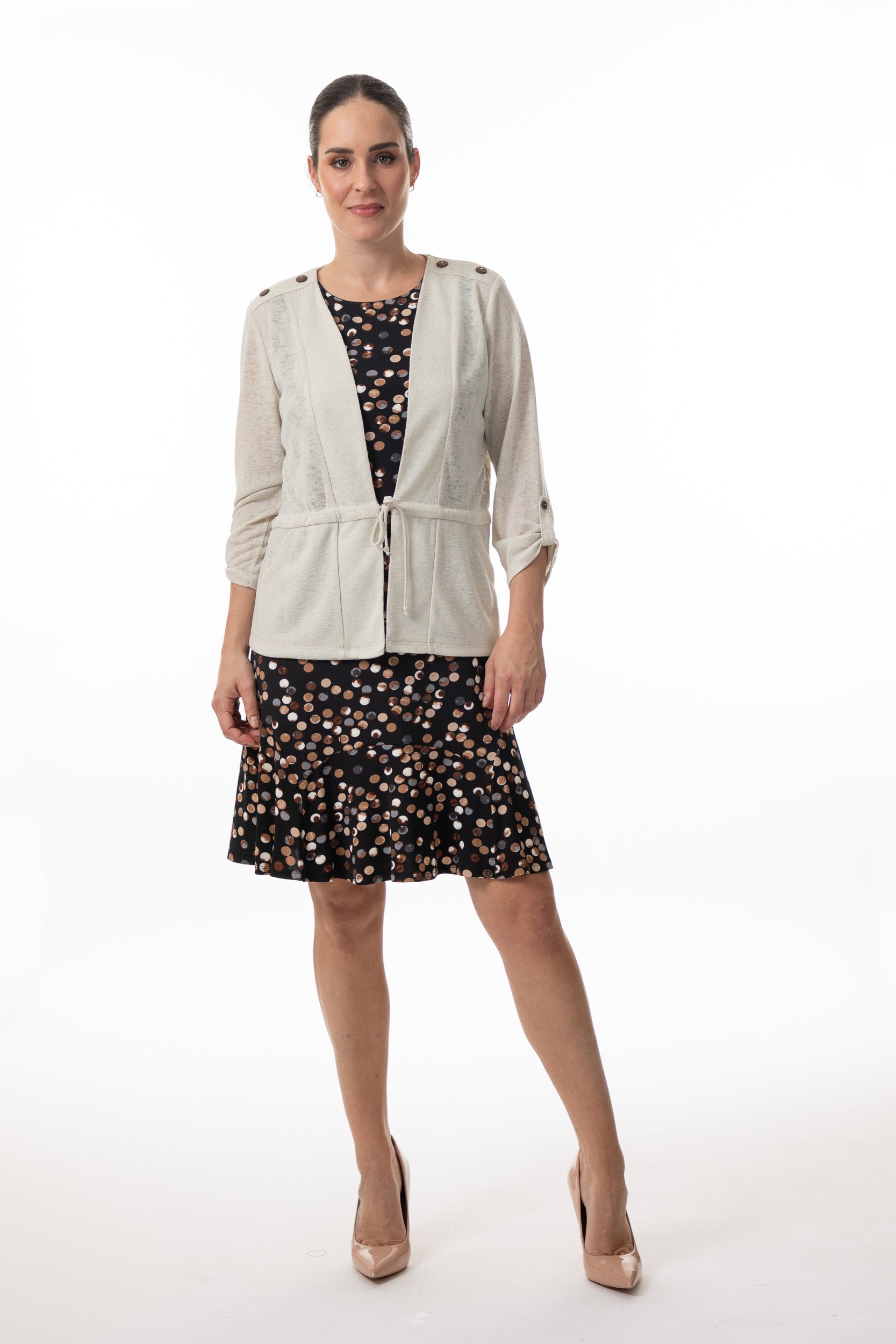 Veste légère couleur crème, manches 3/4, cordon d'ajustement à la taille, par Bali #8543