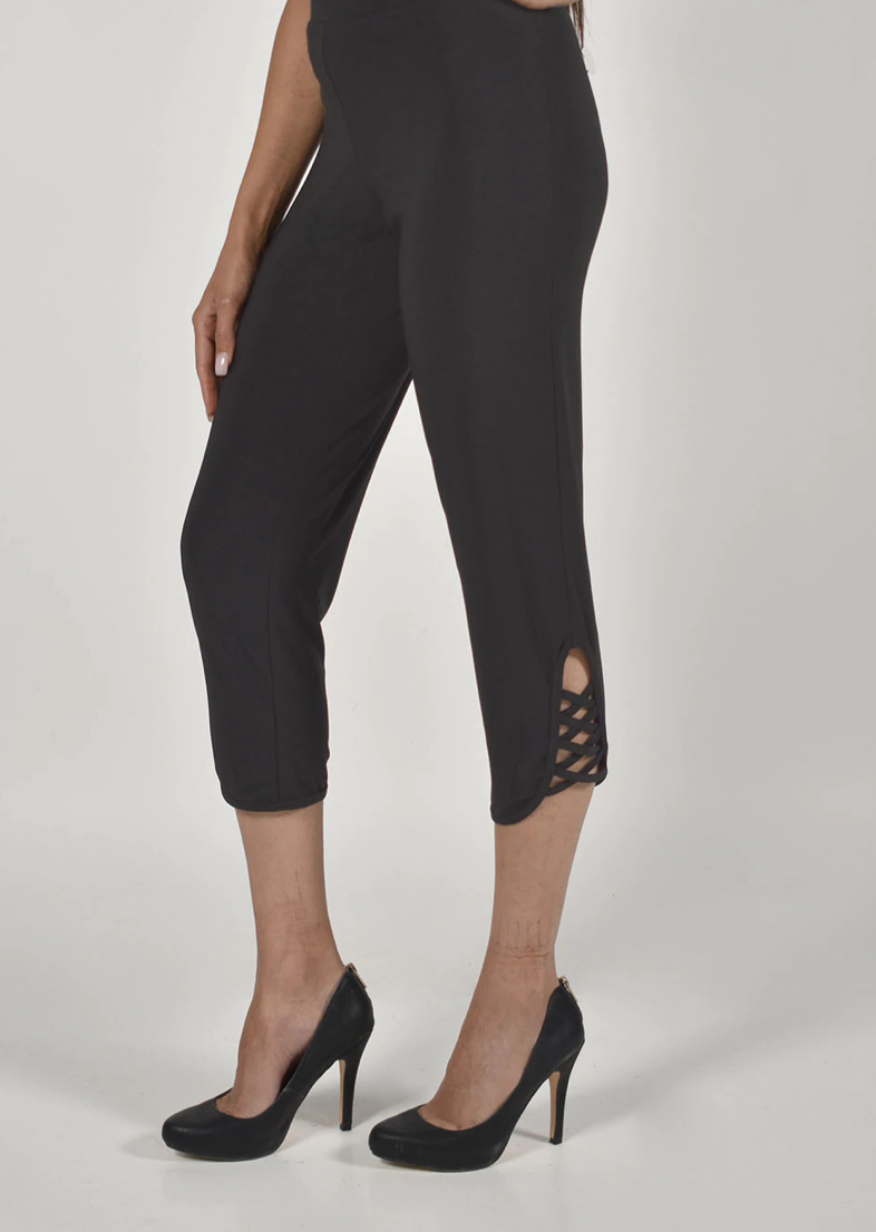 Capris by Frank Lyman # 221031