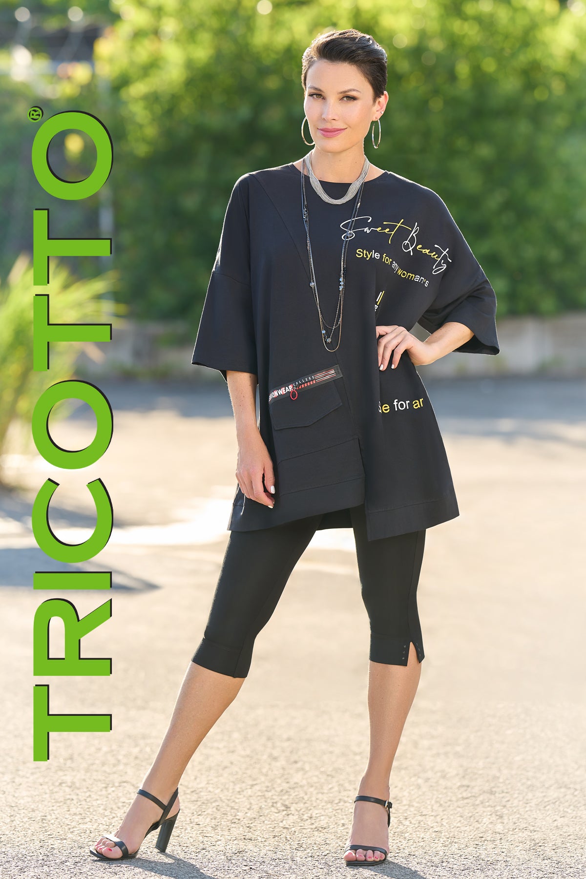 Legging blanc ou navy de Tricotto # 915