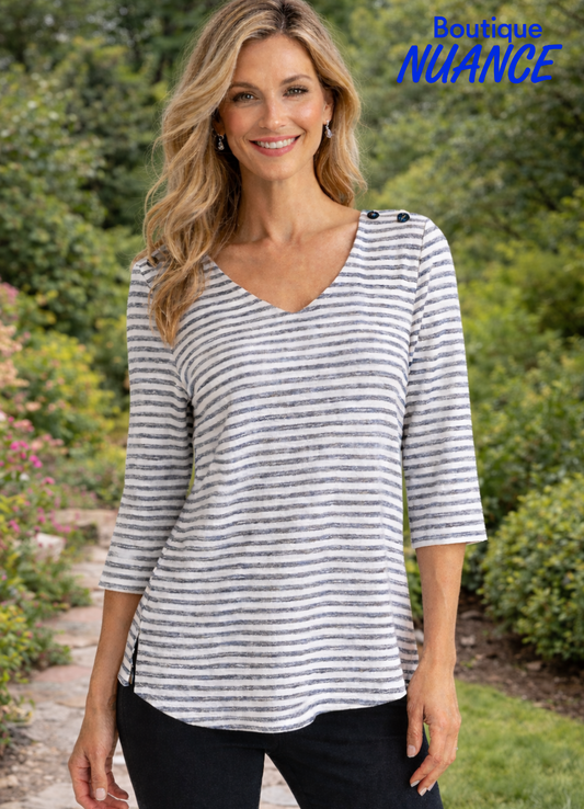 Haut rayé à encolure en V et boutons à l’épaule – SoftWorks #202907