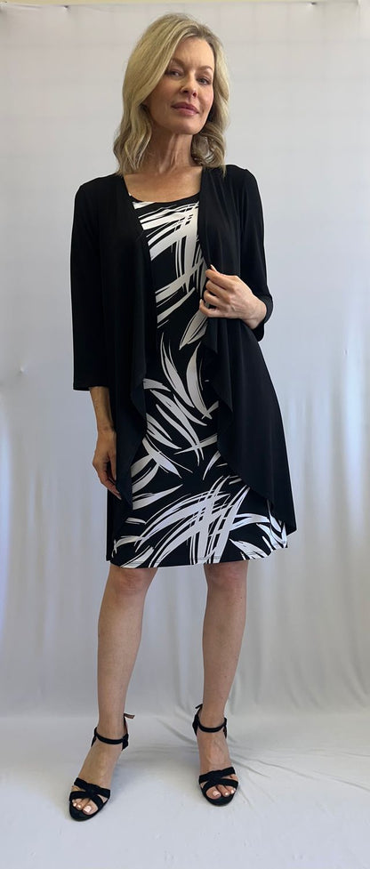Ensemble robe droite à motif feuillages avec veste fluide unie – SoftWorks #208208