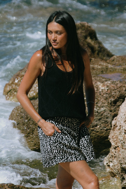 Camisole crochetée avec motifs losanges, col rond dégagé, par Tribal #2194XX-3901