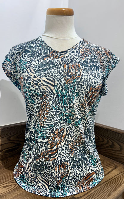 Wild Spirit – Beta's Choice Animal Sweater #220096