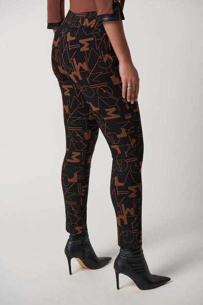 Pantalon ajusté à imprimé de mots par Joseph Ribkoff # 233279