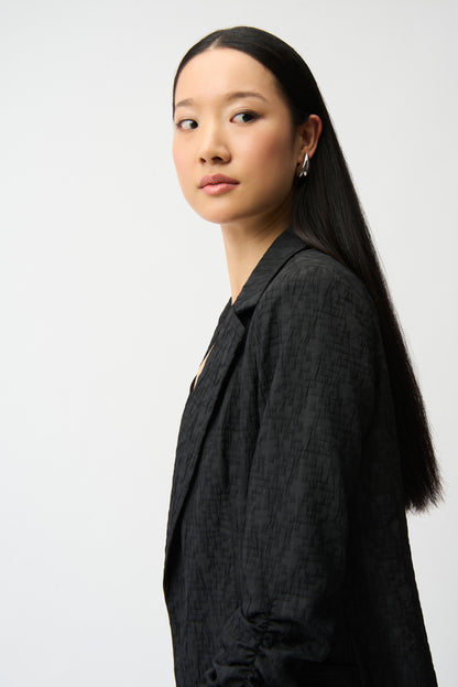 Veston Boxy Texturé en Jacquard – Joseph Ribkoff #242034S26