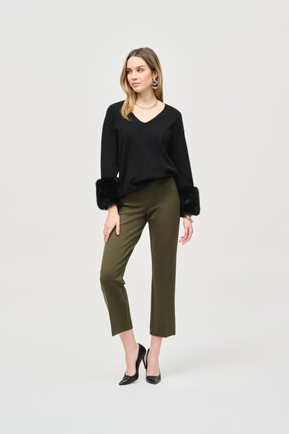 Élégance Raffinée - Le Pantalon Joseph Ribkoff #243049F25