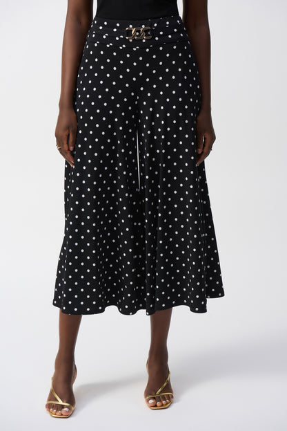 Jupe-culotte à enfiler en tricot soyeux, imprimé à pois, par Joseph Ribkoff #251040