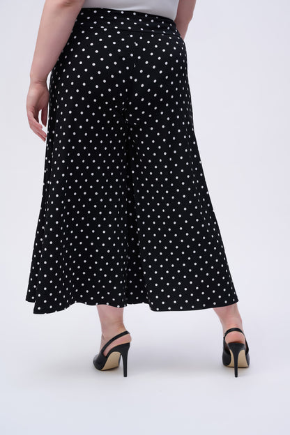 Jupe-culotte à enfiler en tricot soyeux, imprimé à pois, par Joseph Ribkoff #251040