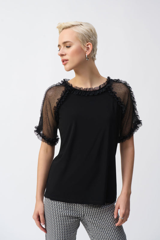 Haut en tricot soyeux, à manches raglan courtes en filet, par Joseph Ribkoff #251054