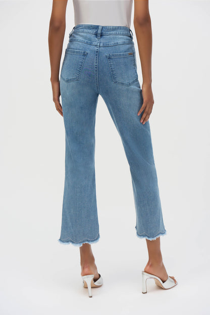 Jeans à coupe droite extensible avec broderie, par Joseph Ribkoff #252910