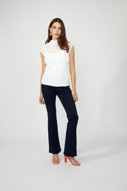 Off-white sleeveless pullover with patterns, by Frank Lyman #256443