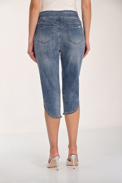 Pull-on denim capris with side slits – Frank Lyman #261606FL