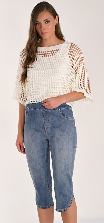 Pull-on denim capris with side slits – Frank Lyman #261606FL