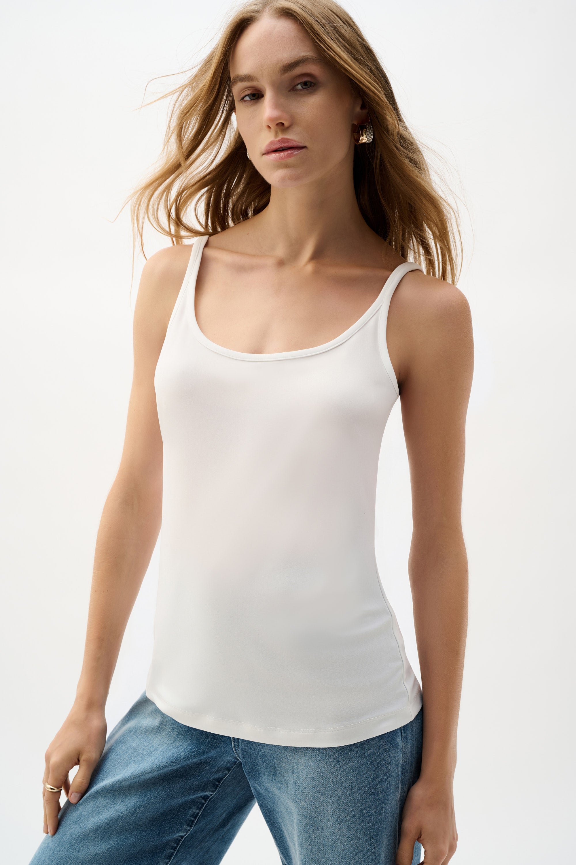 Camisole ajustée en tricot soyeux - Joseph Ribkoff #261902