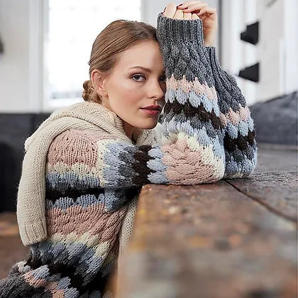 Chandail en mailles relâchées, à manches longues et col rond, par Skovhuus #3520