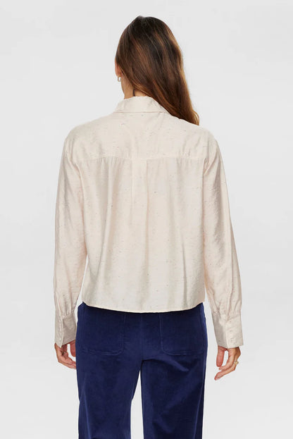 Plain shirt with a few scattered threads of different colors, by Nũmph #704877