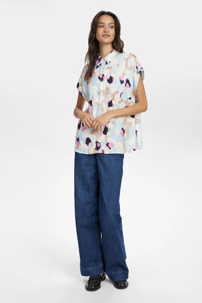 Chemisier à manches courtes, motifs abstraits, par NÜMPH #705238