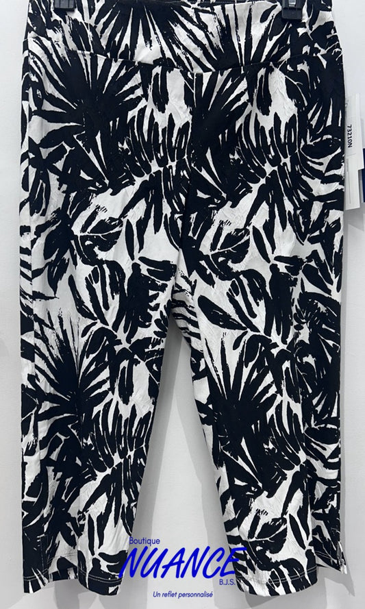 Feuillage Brodé Chic - Le Capri Emilie Québec # 73210N