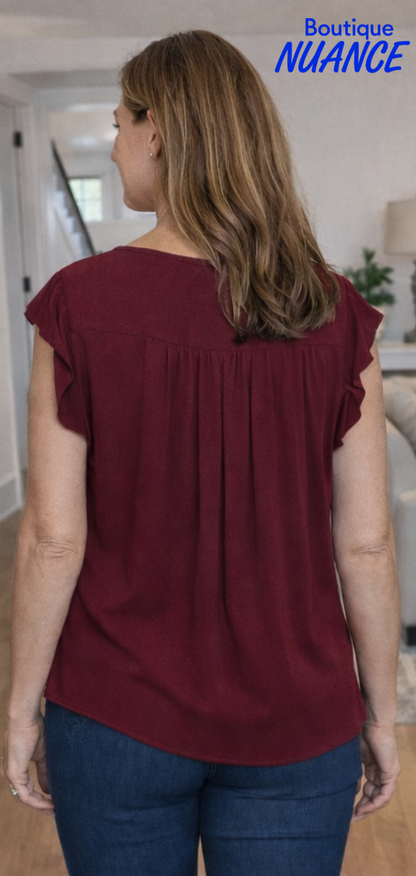 Lightweight top with V-neck and draped shoulders – ISCA #8825-5103