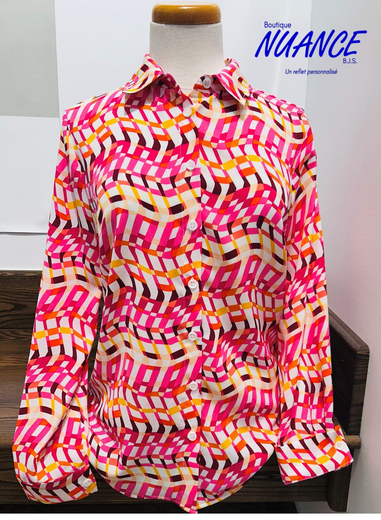 Vagues Optiques Éclatantes - Les Chemisiers Alison Sheri #A45156