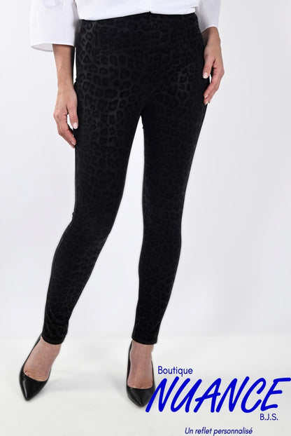 Frank Lyman Animal Style Pants #233811U