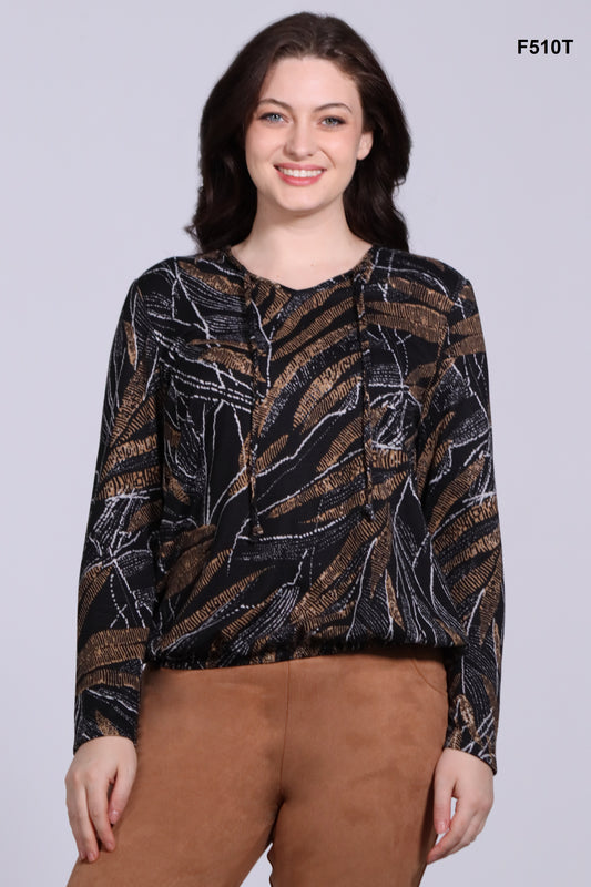 Crew neck sweater with decorative lace, copper leaf pattern, by Dévia #F510T