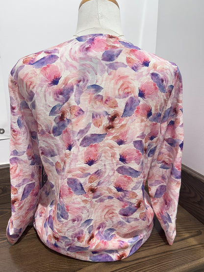 Pink Floral Patterned Sweater, V-Neck and 3/4 Sleeves, by Dévia #S390T