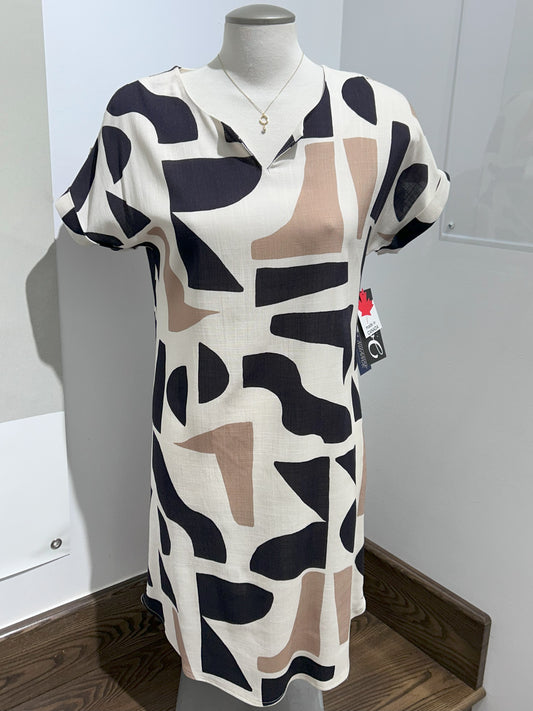 Robe à manches courtes, motifs abstraits de couleurs terre, par Dévia #S434D