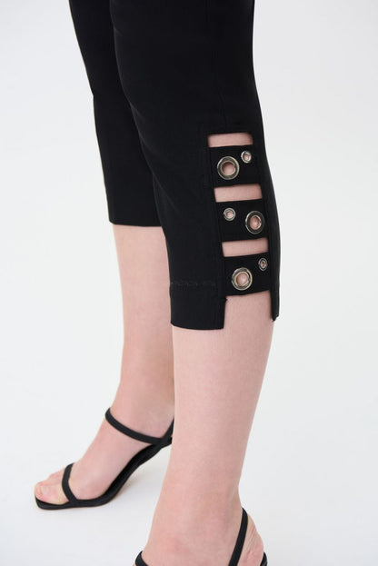 Joseph Ribkoff cropped cut pants, Model 231026.